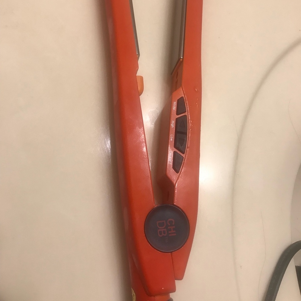 Chi Deep Brilliance Straightener